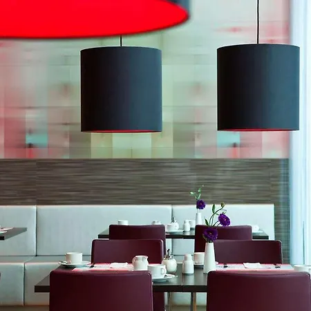 Intercityhotel 3*