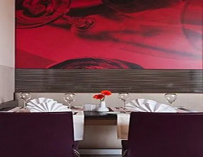 Intercityhotel Готель