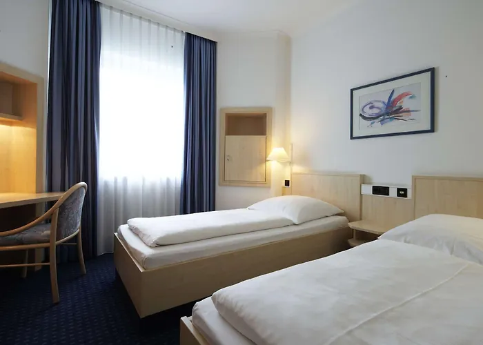 Intercityhotel Отель Ульм