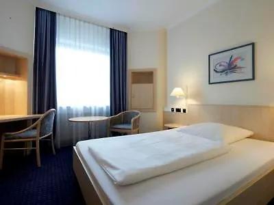 Отель Intercityhotel Ульм