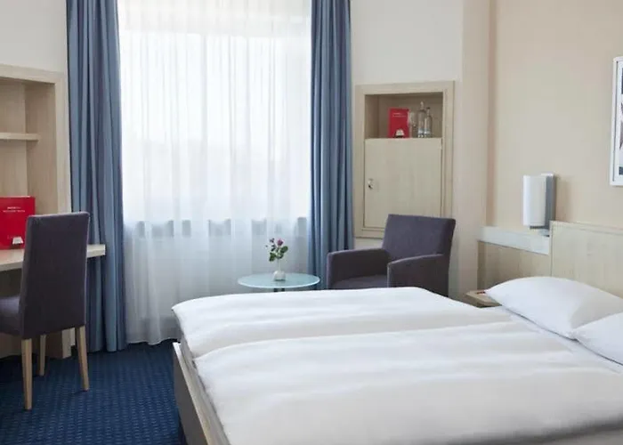 Intercityhotel Отель Ульм