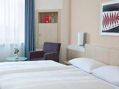 Отель Intercityhotel